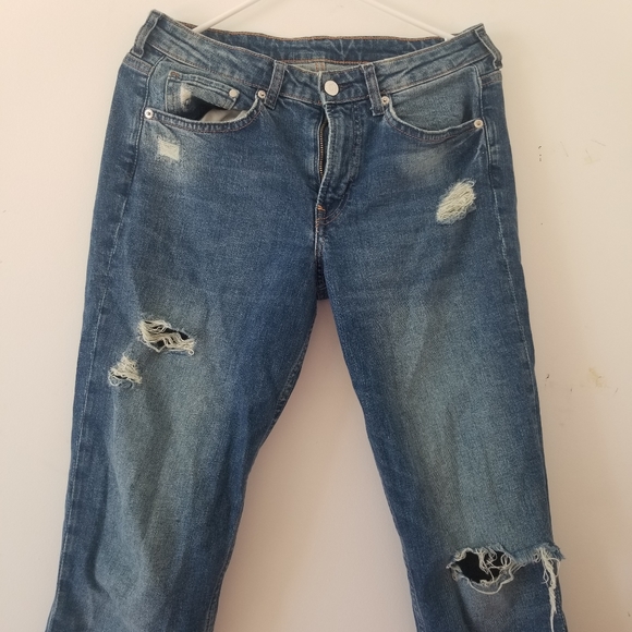 H&M Distressed Girlfriend Jeans - Picture 2 of 4